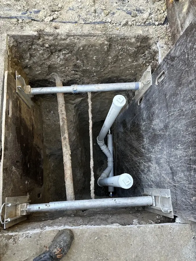 Experienced plumber completing Gas Line Repair work in Brookfield